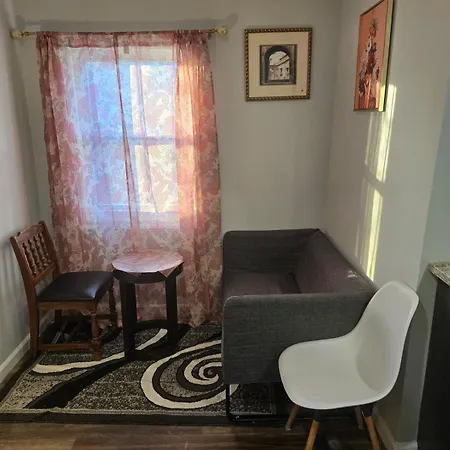 Favour Family House Apartment